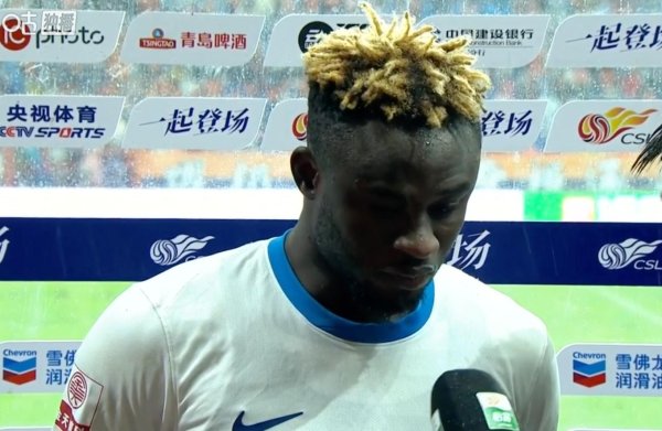 宝尚配资 阿齐兹：太早丢球让局面困难，感谢远征球迷下雨还支持我们